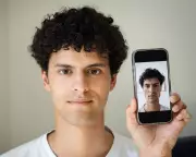 Rise of 'AI Face': Plastic Surgeons Warn of Unrealistic Chatbot Beauty Standards
