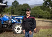 Rural Queensland Voters Flock to One Nation as Major Parties Lose Ground