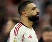 Salah Criticizes 'Crumbling' Liverpool, Demands Return to 'Heavy Metal' Football