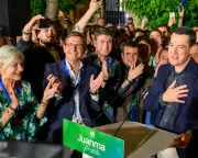 Spain's conservatives lose majority in Andalucía, need far-right Vox support