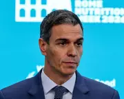 Spain's PM Sanchez Meets Pope Amid Heatwave and Ukraine Crisis