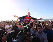 Steph Gilmore Wins World Surf League Gold Coast Championship