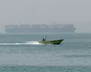 Strait of Hormuz and Uranium Stockpile Key Stumbling Blocks in US-Iran Talks