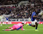Thierno Barry's Double for Arsenal Throws Title Race into Chaos