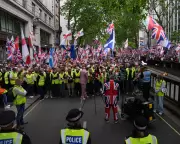 Tommy Robinson Tells London Rally to Prepare for 'Battle of Britain'
