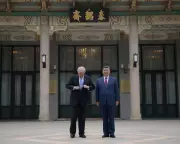 Trump and Xi Discuss Iran War but No Breakthrough as China Visit Ends