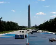Trump's $6.9M No-Bid Contract to Paint Lincoln Memorial Reflecting Pool Blue Sparks Controversy