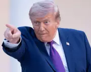Trump's Iran War Could Push Australia to Recession, Budget Warns