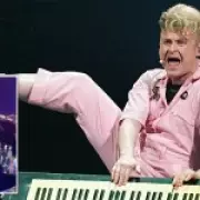 UK Eurovision Act Look Mum No Computer Sets Record Straight on 'Abandonment'