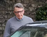 UK Minister Defends Withholding Mandelson Ambassador Appointment Files