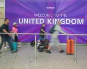 UK Net Migration Plummets 48% to 171,000 in 2025, Lowest Since 2021