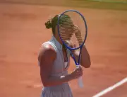 Ukraine's Kostyuk Wins at French Open After Missile Strike Near Parents' Home