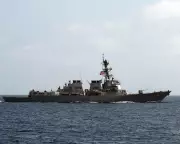 US-Iran Exchange Fire in Strait of Hormuz, Threatening Ceasefire