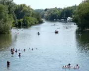 Water-Related Deaths Rise in UK Heatwave, Teenagers Among Victims