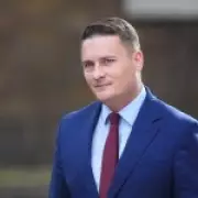 Wes Streeting Arrives at Downing Street for Showdown with Keir Starmer