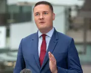 Wes Streeting Urges National Insurance Cut, North Sea Drilling