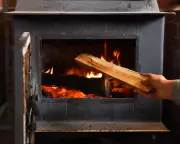 Wood Burning Reintroduces Lead Pollution into Air, US Scientists Find