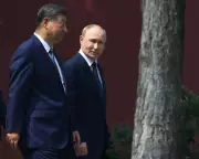 Xi and Putin Exchange Letters Ahead of Beijing Visit Amid US-China Summit