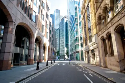Bankers Lament Rigid In-Office Rules as Talent War Heats Up