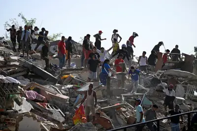 Global rescue effort for Venezuela after twin earthquakes kill 164