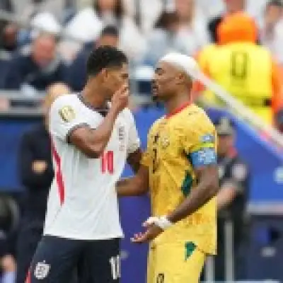 Jude Bellingham avoids red card for mouth-covering rule at World Cup