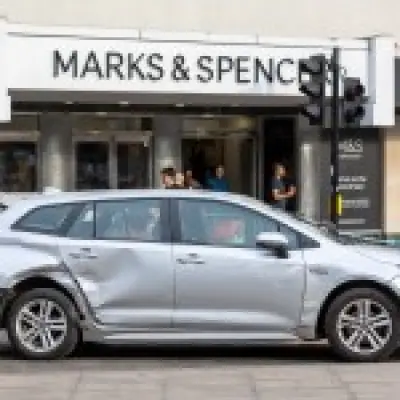 Man arrested after car hits pedestrians in West London, five injured