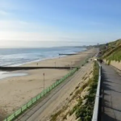 Man dies after falling from 100ft cliff in Bournemouth during heatwave