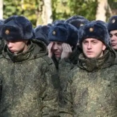 Russian recruits survive only 30 minutes on Ukraine frontline, expert says