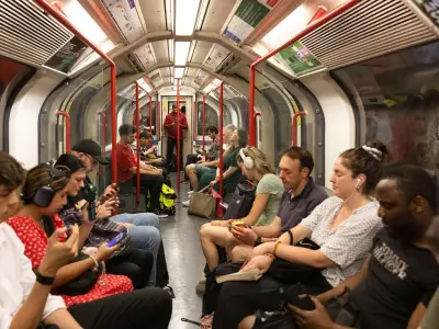 TfL warns of travel chaos amid extreme heatwave red warning