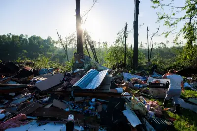 Tornado Tears Through Illinois, Leaving Trail of Destruction