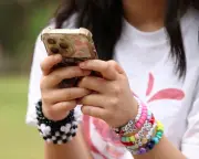 80% of Australian under-16s still use social media despite ban, study finds