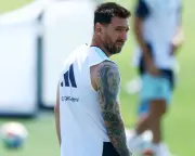 Argentine TV host resigns after falsely reporting death of Lionel Messi's father