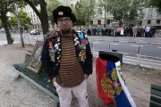 Arrest in killing of Putin critic in Poland; EU seeks Russia talks