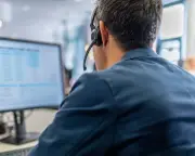 ATO outsource call centre workers paid 40% less than public service peers: Fair Work submission