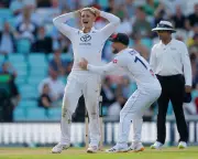 Bethell Strikes Twice as New-Look England Keep New Zealand at Bay on Day One