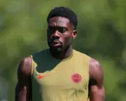 Canada's Alphonso Davies Set for World Cup Debut Against Qatar in Vancouver
