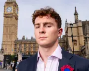 Champion swimmer with rare brain cancer urges UK to boost support
