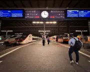 Germany's rail network halted by botched IT maintenance, stranding thousands