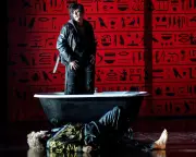 Giulio Cesare review: Grange Festival’s bold new take on Handel’s opera