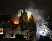 Global snapshots: cathedral fire, 'Frankenwrap' protest, and more