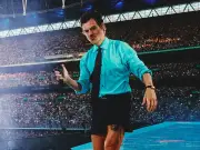 Harry Styles' microphone blunder at Wembley caught on camera