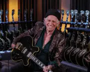 Keith Richards on Life at 82, New Stones Album, and Jousting with Mick Jagger