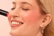 Lightweight Makeup Products Beauty Fans Love for Hot Weather