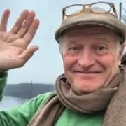 Man Hunts Loch Ness Monster Daily for 35 Years, Met Wife There