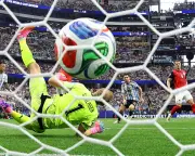 Messi breaks World Cup scoring record with 17th goal in Argentina win