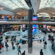 Network Rail sorry as Croydon sinkhole disrupts Gatwick trains
