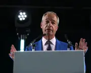 Nigel Farage receives £270,000 from gold marketer Direct Bullion