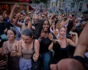 Paris Braces for 2M Revellers at Fête de la Musique Amid Heatwave