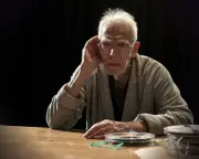 Peter Marinker's Krapp's Last Tape: A Beckett Performance Shaped by Alzheimer's