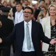 Poll shows public backs Andy Burnham over Badenoch and Farage as PM